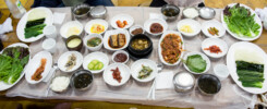 Uniqueness of Korean Cuisine Globe in the Hat
